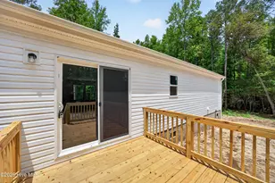 372 Mallard Roost Dr, Burgaw, NC 28425 - Photo 34