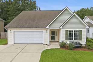1004 Bally Bunion Lane, Burgaw, NC 28425 - Photo 2