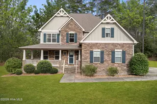 195 Glenmoor Dr, Southern Pines, NC 28387 - Photo 1