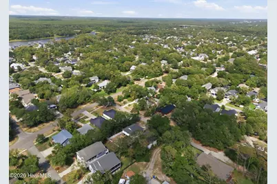 1805 W Oak Island Drive, Oak Island, NC 28465 - Photo 40