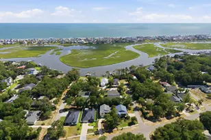 1805 W Oak Island Dr, Oak Island, NC 28465 - Photo 1