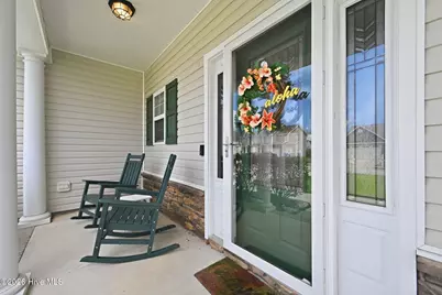 512 Louvre Lane, Jacksonville, NC 28546 - Photo 6
