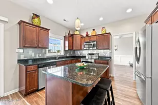 512 Louvre Ln, Jacksonville, NC 28546 - Photo 14