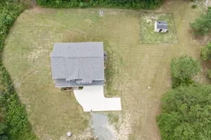 464 Denny Ln, Carthage, NC 28327 - Photo 4
