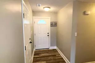 633 Foxfire Cir, Jacksonville, NC 28546 - Photo 22
