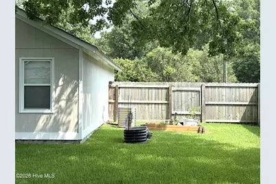 633 Foxfire Circle, Jacksonville, NC 28546 - Photo 48