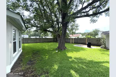 633 Foxfire Circle, Jacksonville, NC 28546 - Photo 40