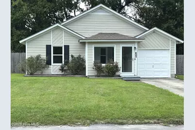 633 Foxfire Circle, Jacksonville, NC 28546 - Photo 1