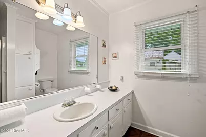 208 N West Avenue, Oak City, NC 27857 - Photo 38