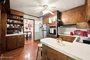 208 N West Ave, Oak City, NC 27857 - Photo 32