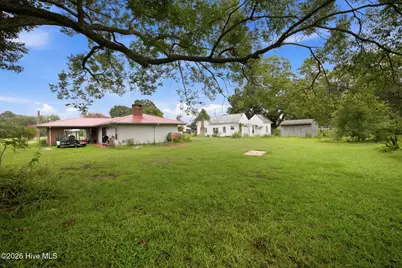 208 N West Avenue, Oak City, NC 27857 - Photo 20