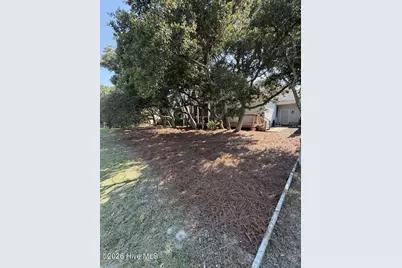 102 Oceangreens Lane, Oak Island, NC 28465 - Photo 8