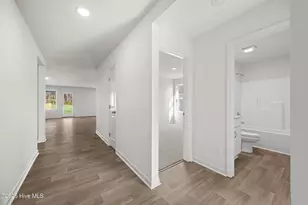 921 Parkway Dr, Boiling Spring Lakes, NC 28461 - Photo 4