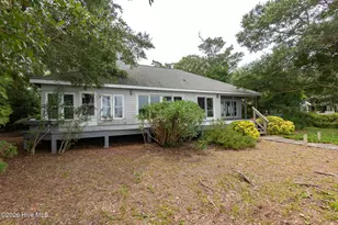 270 Oakleaf Dr, Pine Knoll Shores, NC 28512 - Photo 4