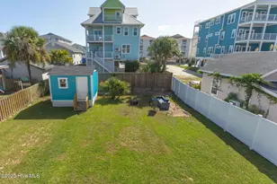710 Canal Dr, Carolina Beach, NC 28428 - Photo 4
