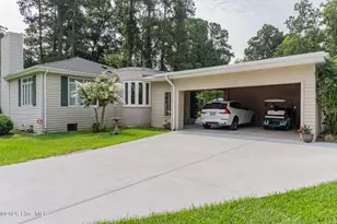 226 E College St, Whiteville, NC 28472 - Photo 6