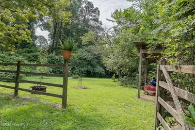 226 E College Street, Whiteville, NC 28472 - Photo 14