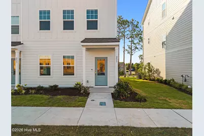 237 Pelican Flight Loop, Wilmington, NC 28412 - Photo 2