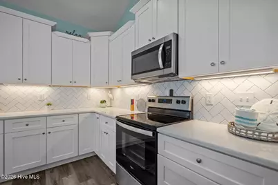 134 NE 5th Street, Oak Island, NC 28465 - Photo 10