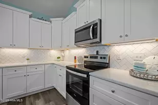 134 NE 5th St, Oak Island, NC 28465 - Photo 10