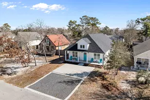 134 NE 5th St, Oak Island, NC 28465 - Photo 32