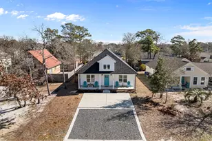 134 NE 5th St, Oak Island, NC 28465 - Photo 28
