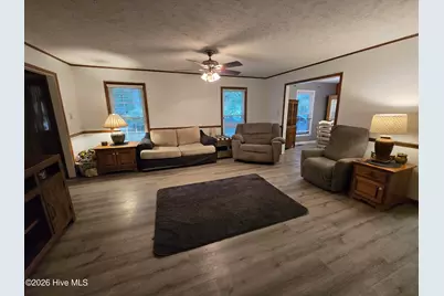 12501 Laurelcrest Road, Laurinburg, NC 28352 - Photo 4