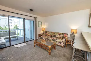 101 Sea Oats Ln, Carolina Beach, NC 28428 - Photo 6