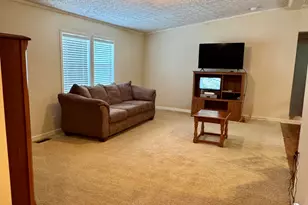 617 7th St SE, Bolivia, NC 28422 - Photo 2