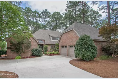 185 Baltusrol Lane, Pinehurst, NC 28374 - Photo 1