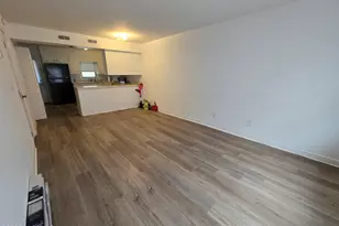 102 Cedar Ct, Greenville, NC 27858 - Photo 2