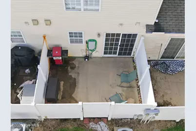 4150 Dudleys Grant Drive #B, Winterville, NC 28590 - Photo 14