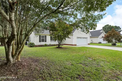 401 Joy Court, Jacksonville, NC 28540 - Photo 2