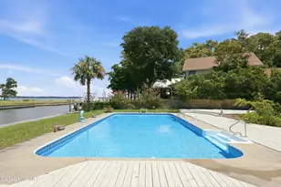 286 Oakleaf Dr, Pine Knoll Shores, NC 28512 - Photo 12