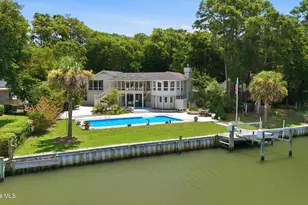286 Oakleaf Dr, Pine Knoll Shores, NC 28512 - Photo 2