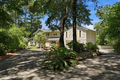 286 Oakleaf Drive, Pine Knoll Shores, NC 28512 - Photo 18