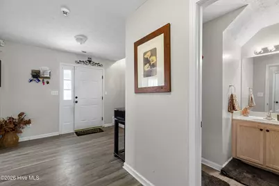 305 Providence Drive, Jacksonville, NC 28546 - Photo 6