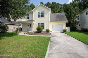 305 Providence Dr, Jacksonville, NC 28546 - Photo 4