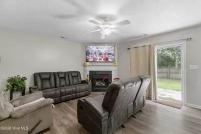 305 Providence Drive, Jacksonville, NC 28546 - Photo 20
