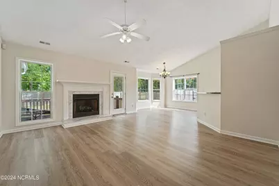 102 Mendover Drive, Jacksonville, NC 28546 - Photo 8