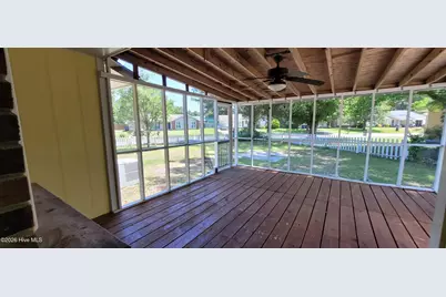 212 Branchwood Drive, Jacksonville, NC 28546 - Photo 14
