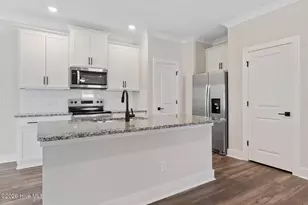141 Cmns Vw Dr, Hampstead, NC 28443 - Photo 6