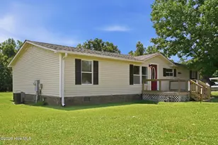 931 Haw Branch Rd, Beulaville, NC 28518 - Photo 24