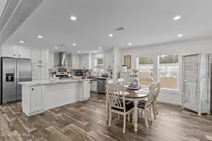 2192 W Tanglewood Dr SW, Supply, NC 28462 - Photo 8