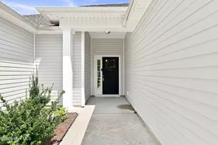 417 Amethyst Ct, Jacksonville, NC 28546 - Photo 6