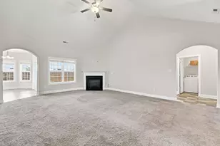 417 Amethyst Ct, Jacksonville, NC 28546 - Photo 8