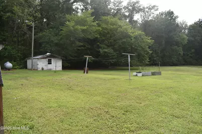 1900 Clarks Road, New Bern, NC 28562 - Photo 6