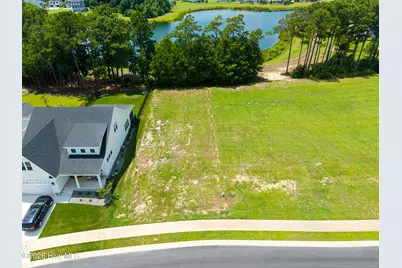156 Spicer Lake Drive, Holly Ridge, NC 28445 - Photo 2