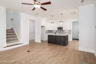 3842 W Wilson St, Farmville, NC 27828 - Photo 6