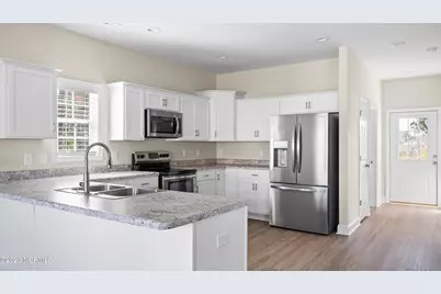208 Broadleaf Drive, Jacksonville, NC 28546 - Photo 12